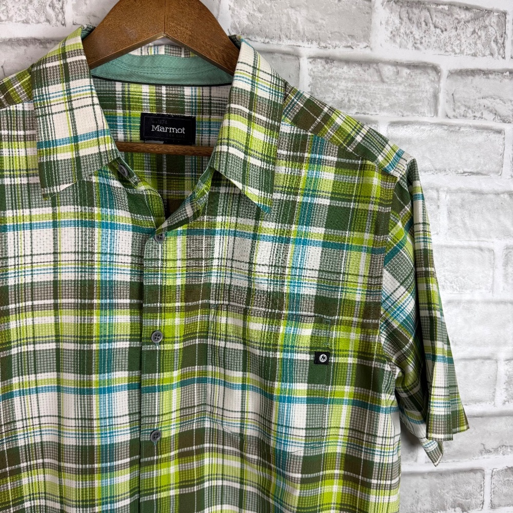 Marmot Polyester Yellow & Green Plaid Casual Button Up Hiking Shirt Mens LARGE